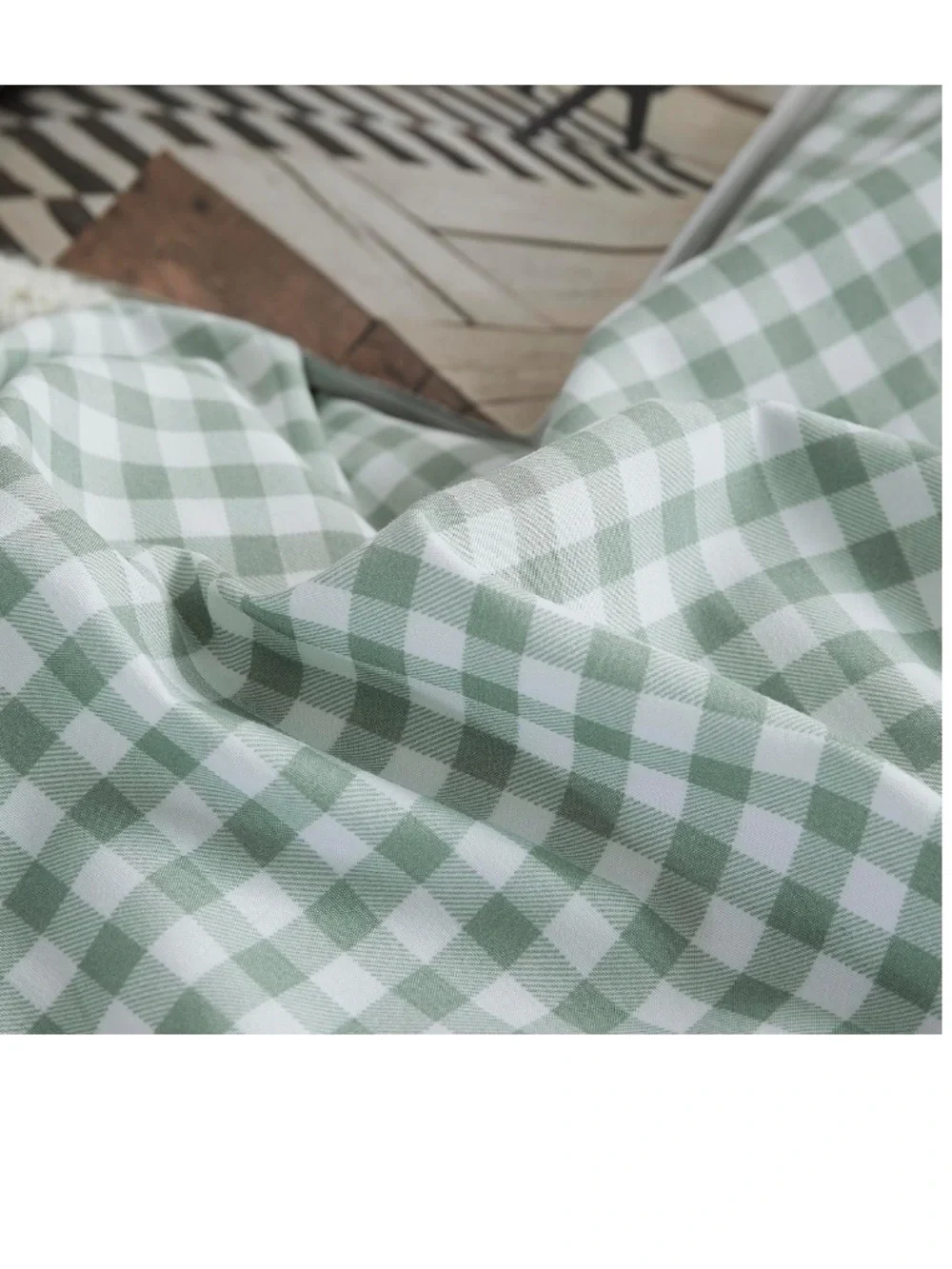 SHABBY CHIC Gingham Comforter Set 100% Polyester ALL SEASON - LIGHT GREEN/WHITE